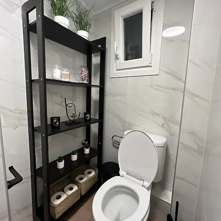 Hi Speed Wifi, Centre Flat Apartment